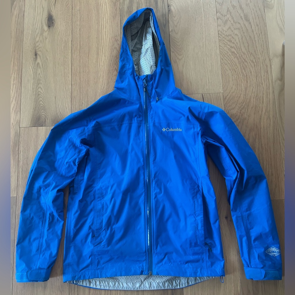 Columbia Omni-Tech Waterproof Rain Jacket - Men’s Medium